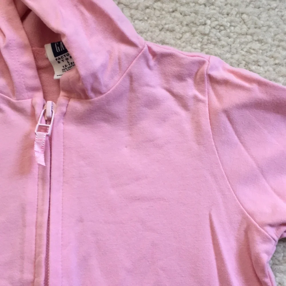 GAP light pink